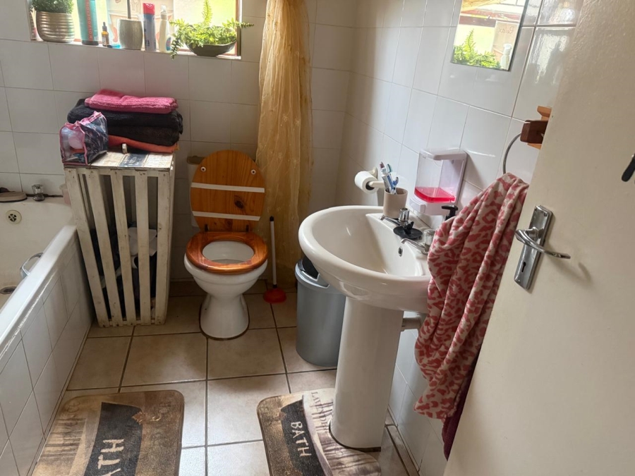  Bedroom Property for Sale in Azalea Park Eastern Cape